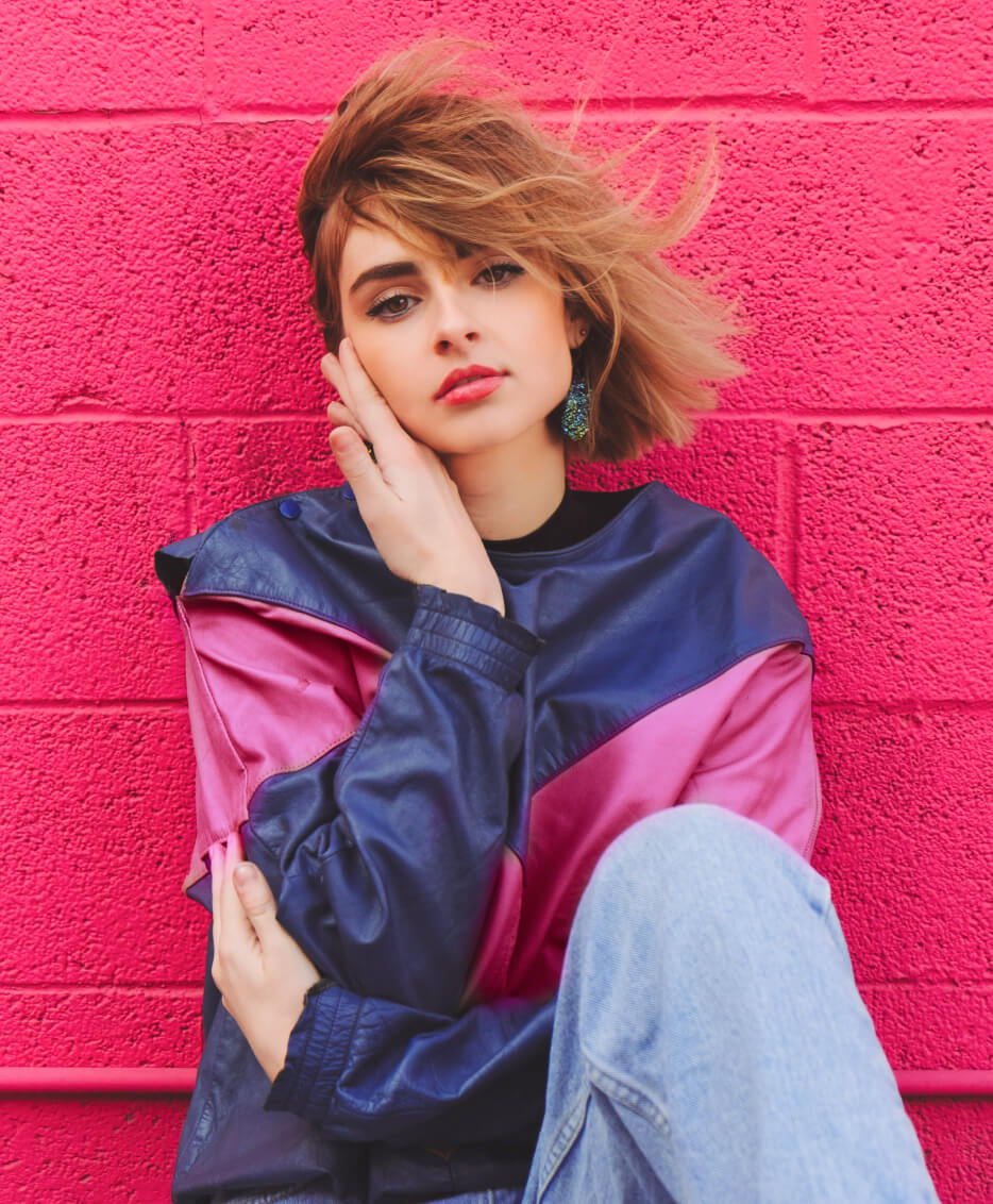 Sophie Moore Influencer - Influencer Webflow Template